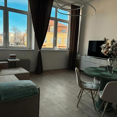 Loft Przy Placu Niepodleglosci Apartamento Jelenia Góra Exterior foto