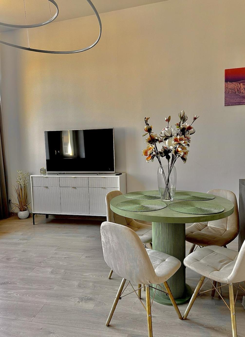Loft Przy Placu Niepodleglosci Apartamento Jelenia Góra Exterior foto